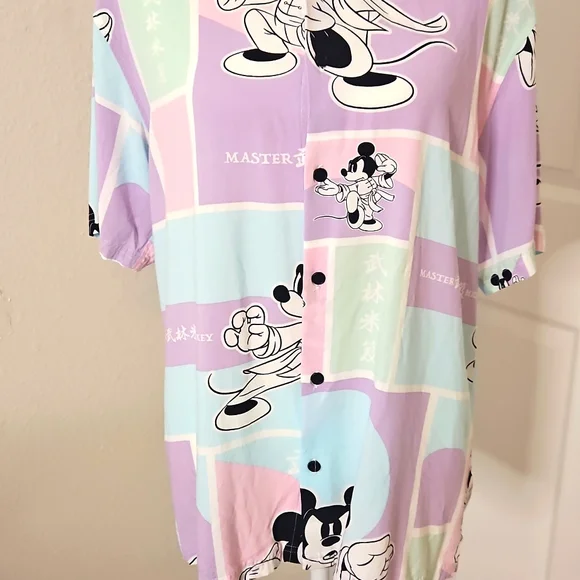 Bershka Disney Pastel Mickey Mouse Shirt Unisex. Size Oversize Small. - Picture 3 of 14